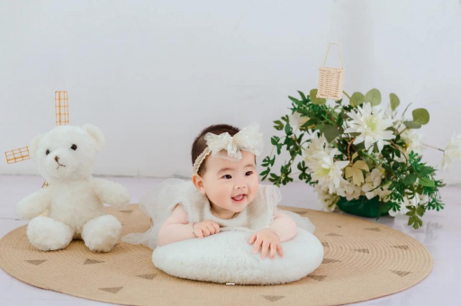 西双版纳四个月的孕妇肚子疼